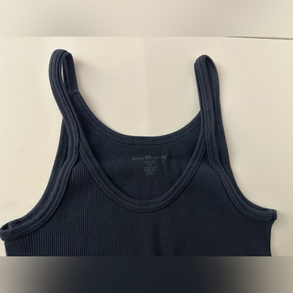 Brandy Melville Soft Ribbed 100% Cotton Navy Blue Tank Top Scoop Neck - Picture 3 of 5
